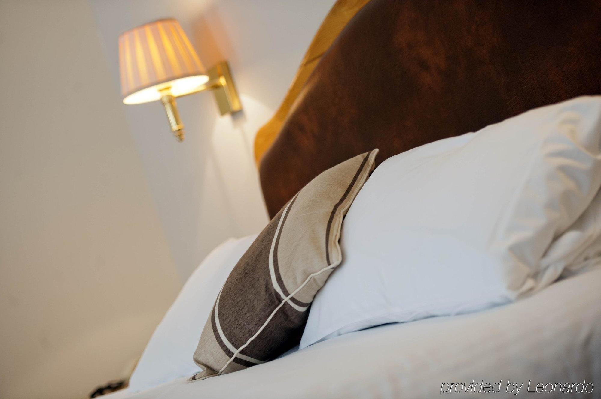 Penmere Manor Hotel Фалмът Екстериор снимка